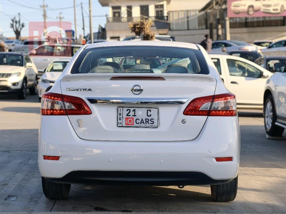 نيسان سنترا